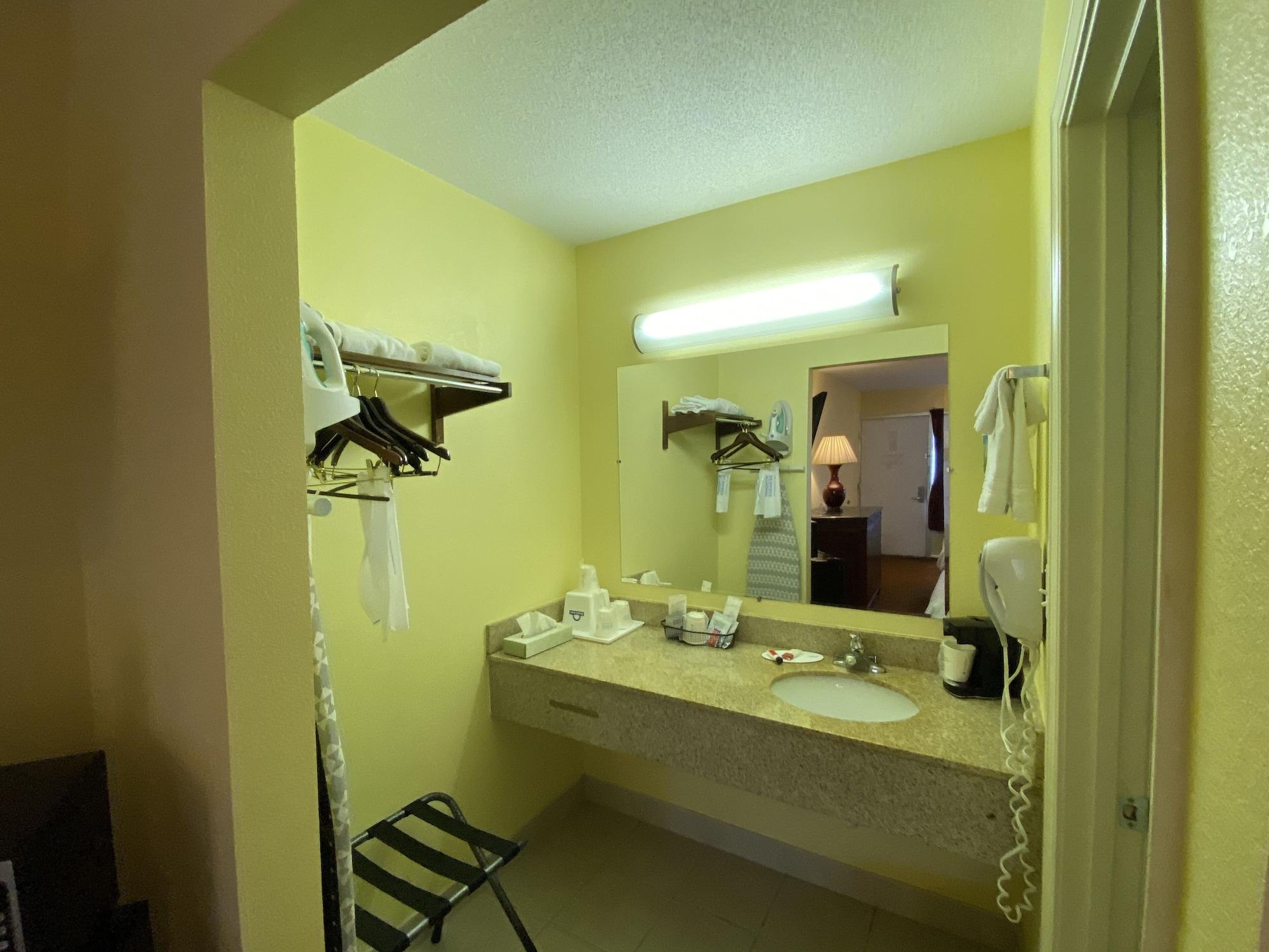 Rodeway Inn Owensboro Εξωτερικό φωτογραφία