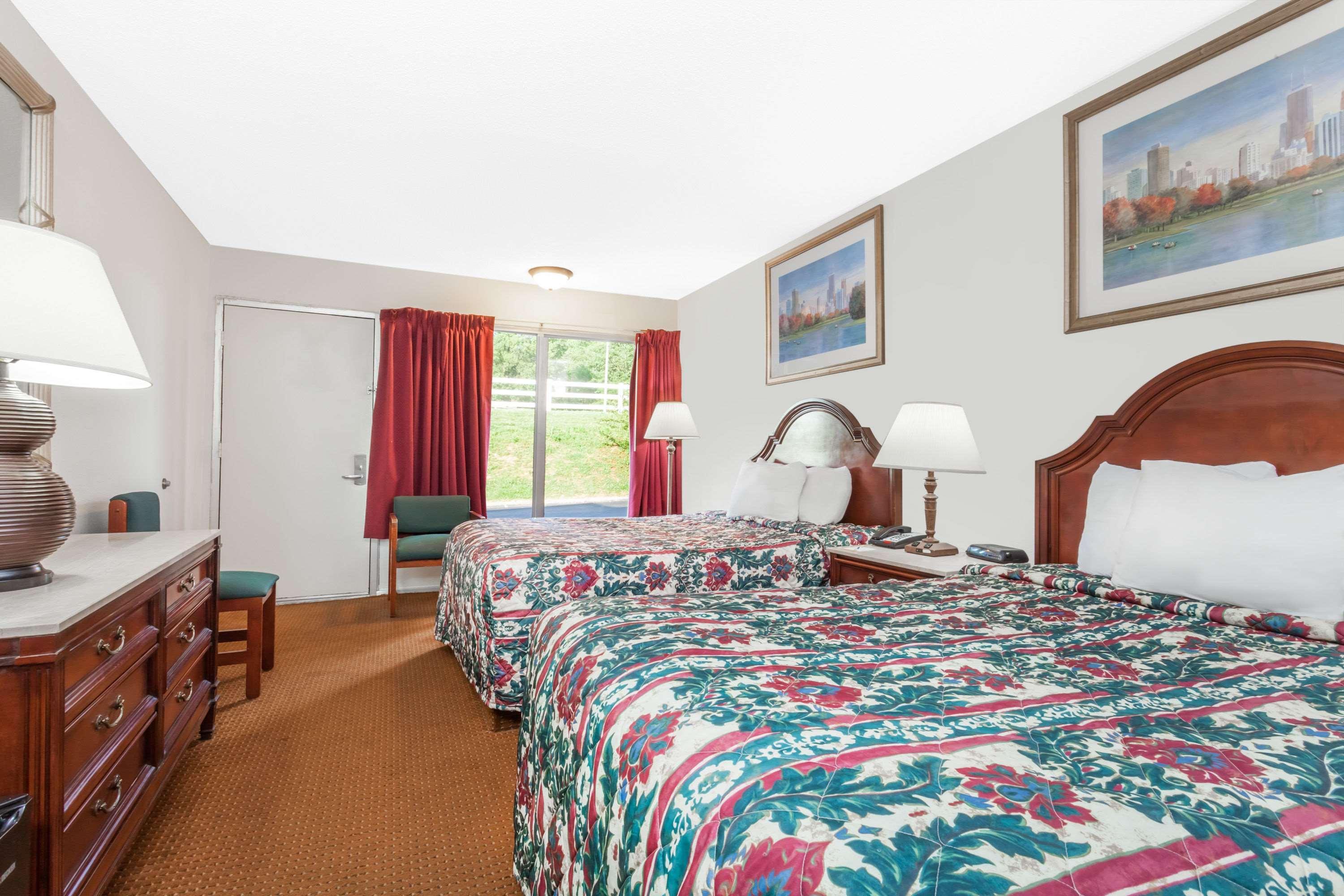 Rodeway Inn Owensboro Εξωτερικό φωτογραφία