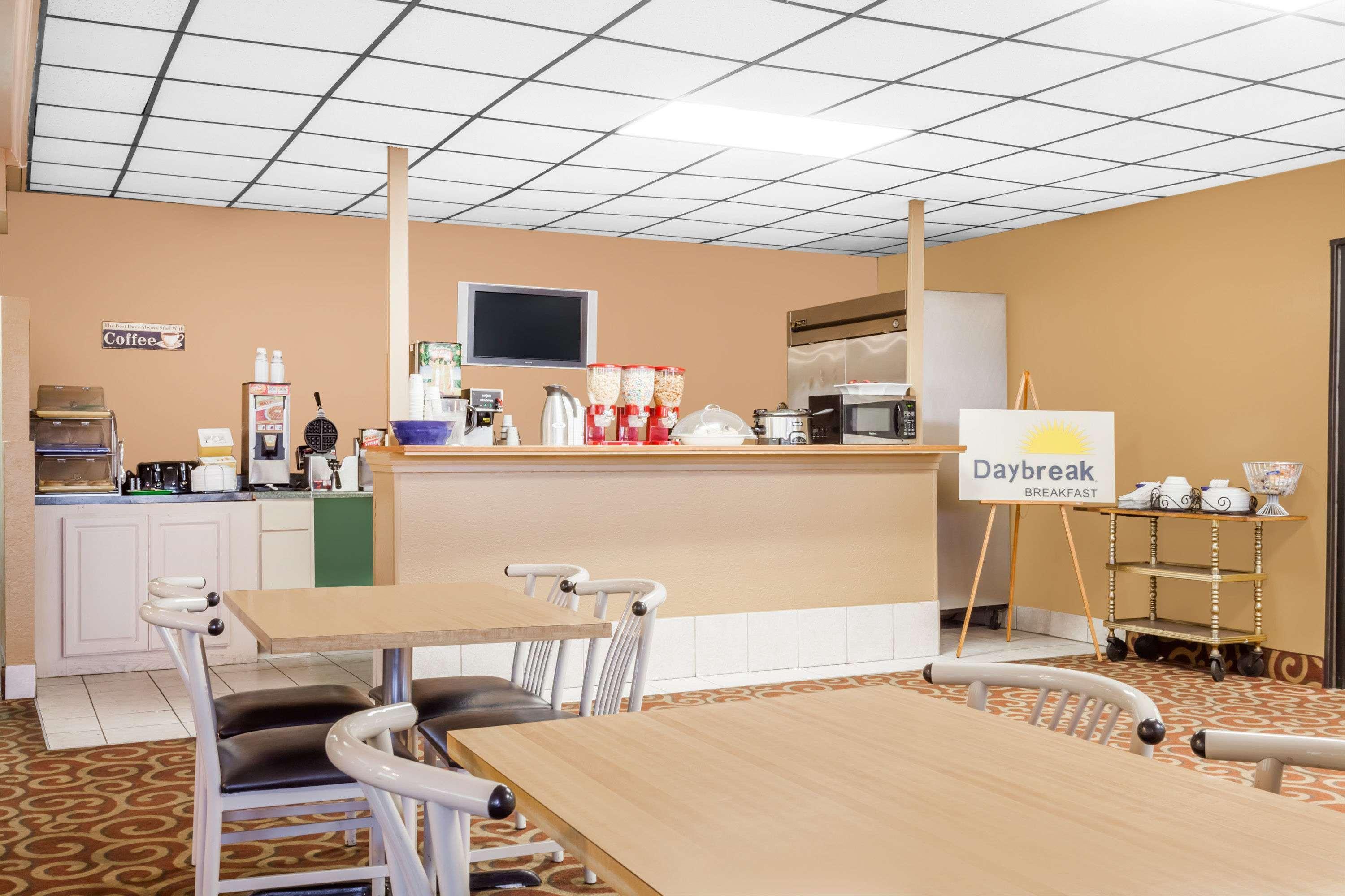Rodeway Inn Owensboro Εξωτερικό φωτογραφία